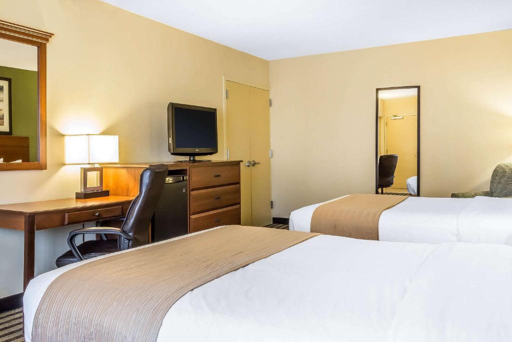 Room image 1